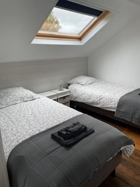 Le Clos Du Bas Courtil Guesthouse B&B Omaha Beach Osmanville Buitenkant foto