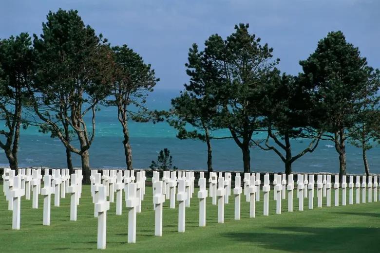Le Clos Du Bas Courtil Guesthouse B&B Omaha Beach Osmanville Buitenkant foto